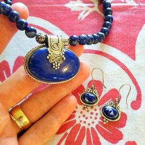 Vintage Lapis Lazuli and sterling silver  necklace/ earrings